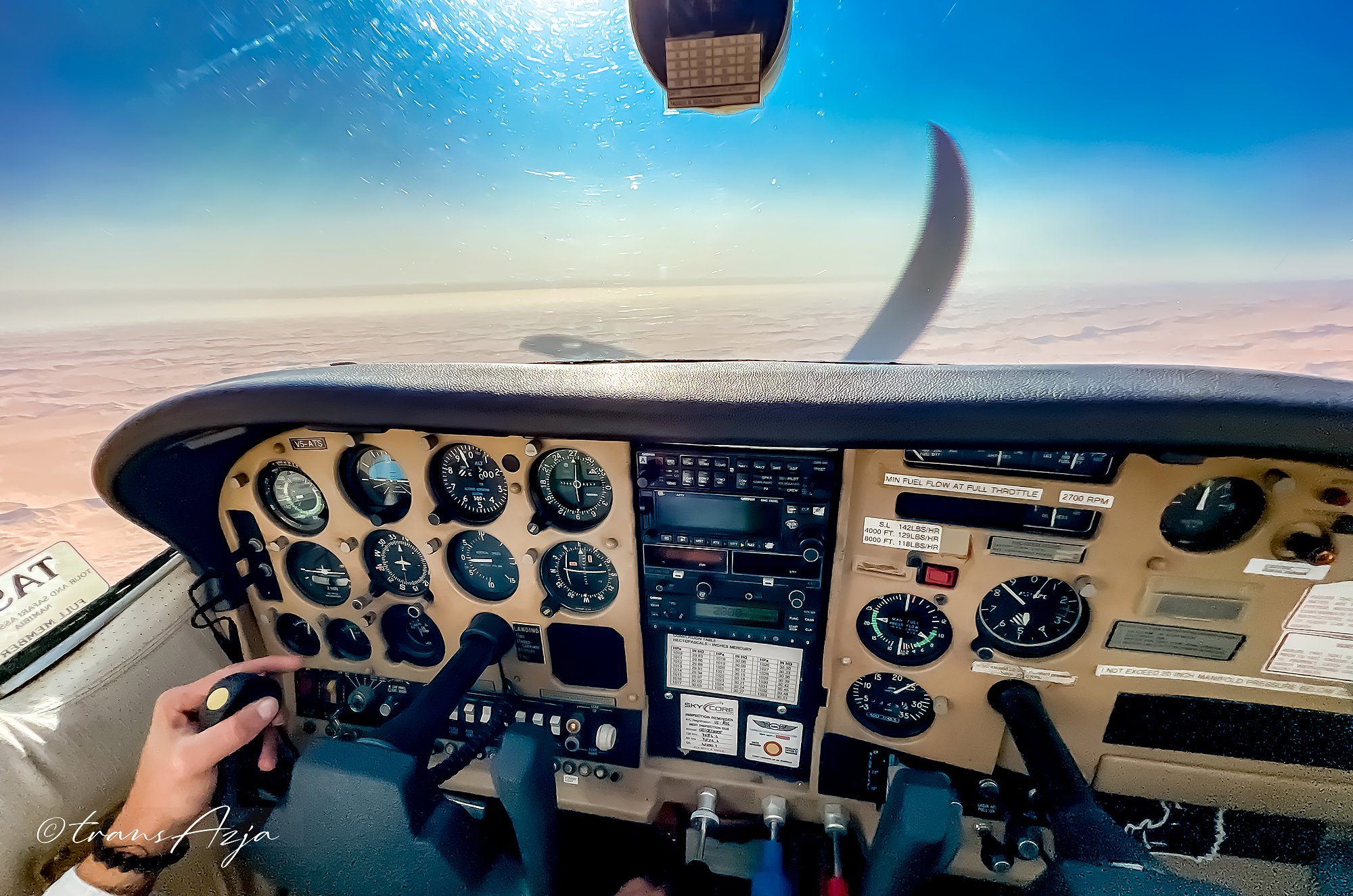 Sossusfly Cessna 210